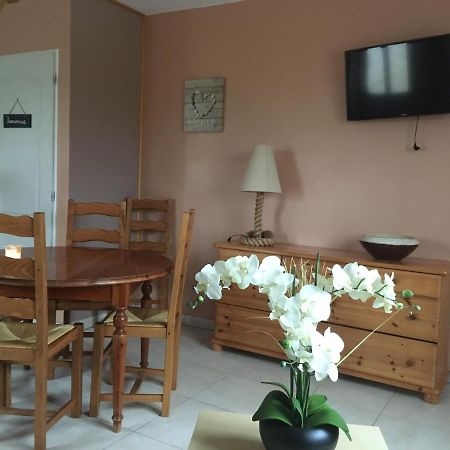 La Maisonnette Dintevilloise Dinteville Luaran gambar