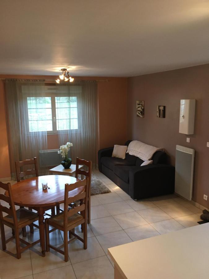 La Maisonnette Dintevilloise Dinteville Luaran gambar